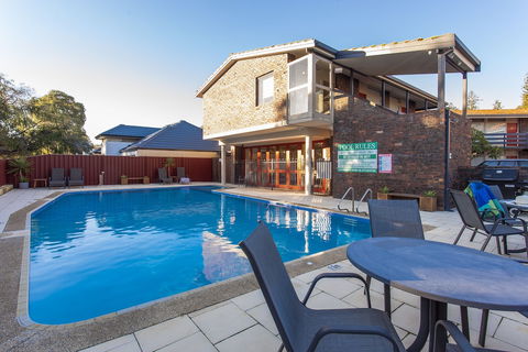 Kings Park Motel - Mackay Tourism 0