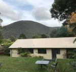 Warburton Holiday House - Mackay Tourism