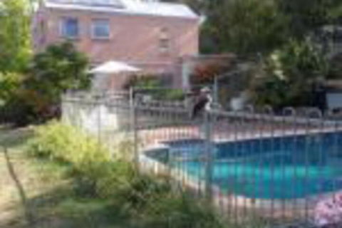 Baringa Villa - Mackay Tourism 0