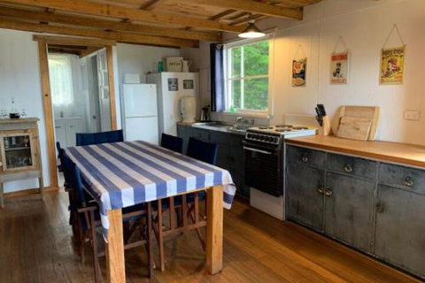 Sassafras Springs - Mackay Tourism 3