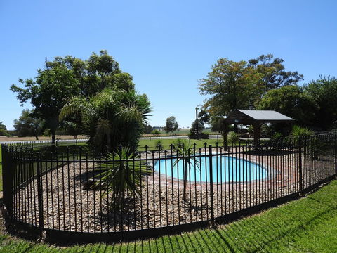 Australian Homestead - Mackay Tourism 1