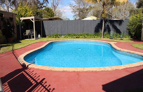 Bayview Motel Rosebud - Mackay Tourism 2