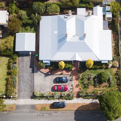 Dunmoylen House - Mackay Tourism 0