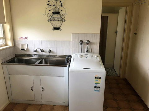 Admurraya House Bed & Breakfast - Mackay Tourism 2