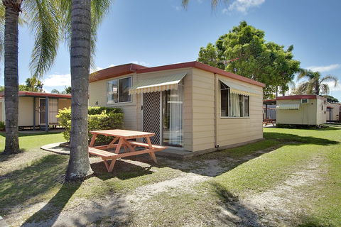 Pyramid Holiday Park - Mackay Tourism 6