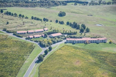 Turners Vineyard Motel And Function Centre - Mackay Tourism 3