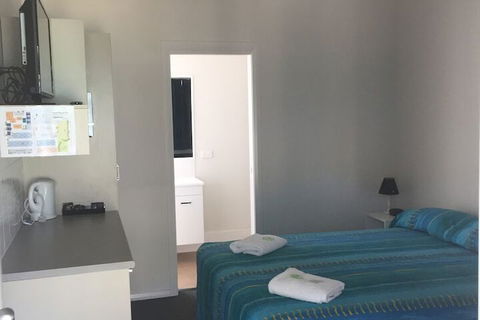 Clarence Head Caravan Park - Mackay Tourism 7