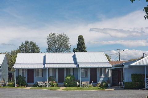 Canberra Ave Villas - Mackay Tourism 1