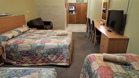 New Olympic Motel - Mackay Tourism 6