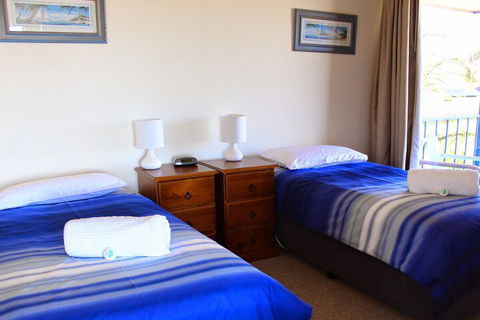 Narooma Palms Holiday Apartments - Mackay Tourism 6
