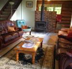 Canobolas Mountain Cabins - Mackay Tourism