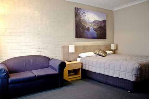 Baybrook Motor Inn & Apartments - Mackay Tourism 4