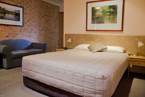 Baybrook Motor Inn & Apartments - Mackay Tourism 3