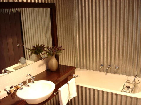 Black Sheep Inn - Mackay Tourism 2