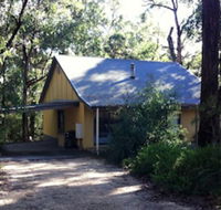 Idyllic Retreat For 4 People in Beautiful Otway Ranges Recharge  Refresh in Hot Tub - Mackay Tourism