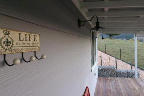 Towac Valley Cabins - Mackay Tourism 4