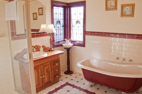 Lucy's House Serenity - Mackay Tourism 1