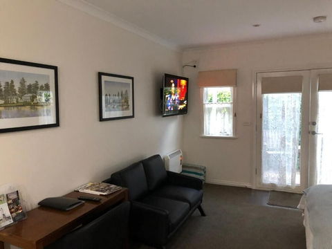 Port Boutique Accommodation - Mackay Tourism 1