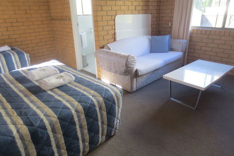 Aspley Pioneer Motel - Mackay Tourism 5