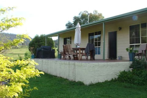 Halls On Falls Homestead - Mackay Tourism 2