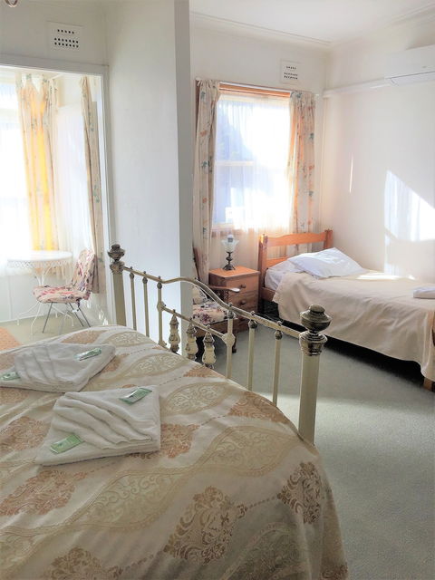 Clarendon Motel And Guesthouse - Mackay Tourism 6