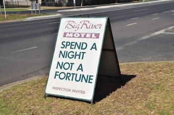 Big River Motel - Mackay Tourism 3