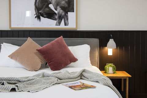 Parklands Resort & Conference Centre - Mackay Tourism 1
