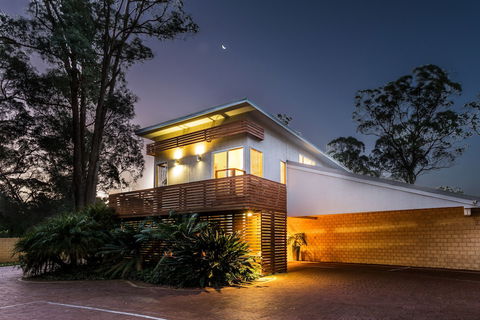 Inn The Tuarts Guest Lodge Busselton - Mackay Tourism 0