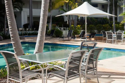 Bluewater Point Resort - Mackay Tourism 4