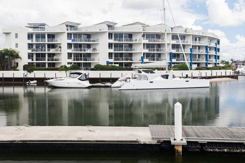 Bluewater Point Resort - Mackay Tourism 3