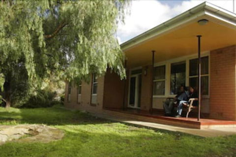 Seal Bay Cottages - Mackay Tourism 1
