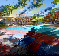 Beach Court - Mackay Tourism