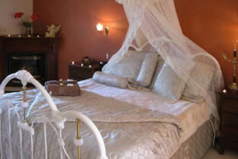 Windradyne Boutique Bed & Breakfast - Mackay Tourism 3