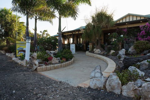 Drummond Cove Holiday Park - Mackay Tourism 1