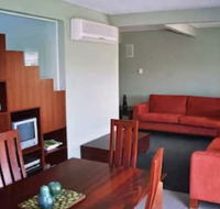 Red Brier Cottage Accommodation - Mackay Tourism