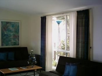 A Sacred Mountain Retreat - Mackay Tourism 4