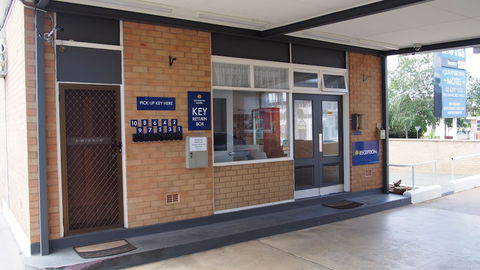 Queanbeyan Motel - Mackay Tourism 1