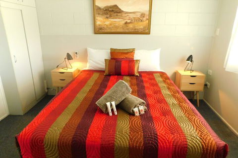 Hatton Vale Motel - Mackay Tourism 5