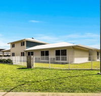Econo Lodge Beachside - Mackay Tourism