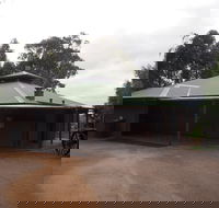 Augusta Sheoak Chalets - Mackay Tourism