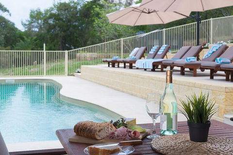 Jacaranda Cottages - Mackay Tourism 5