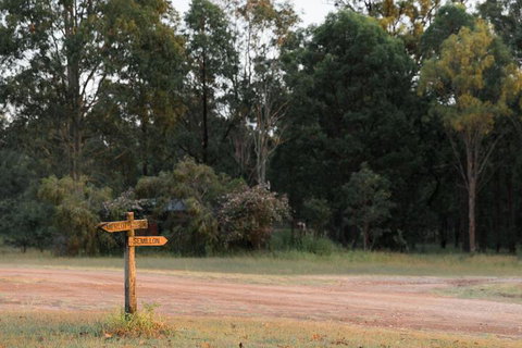 Hunter Hideaway Cottages - Mackay Tourism 2
