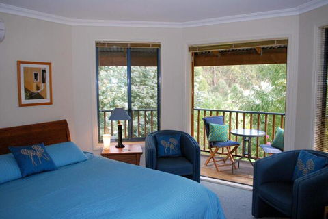 Riverwood Retreat - Mackay Tourism 6