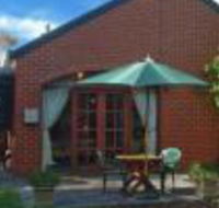 Port Willunga Cottages - Mackay Tourism