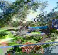 Casablanca Beachfront Holiday Apartments - Mackay Tourism