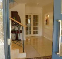 Doyles of Perth Bed  Breakfast - Mackay Tourism