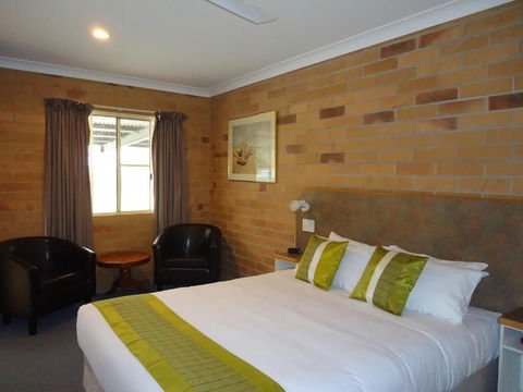 Copper Country Motor Inn & Restaurant - Mackay Tourism 6