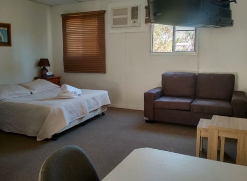 Ironbark Inn - Mackay Tourism 3