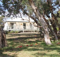 Wenton Farm Holiday Cottages - Mackay Tourism
