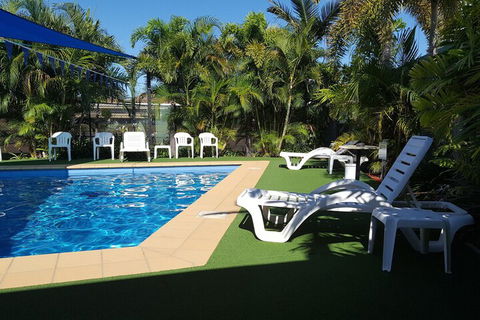 Fourth Avenue Motor Inn - Mackay Tourism 1